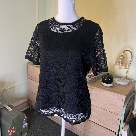 Black Lace Lined Short-Sleeve Blouse Round-Neck Modest Shirt Formal Top Sz S-M - Picture 3 of 16